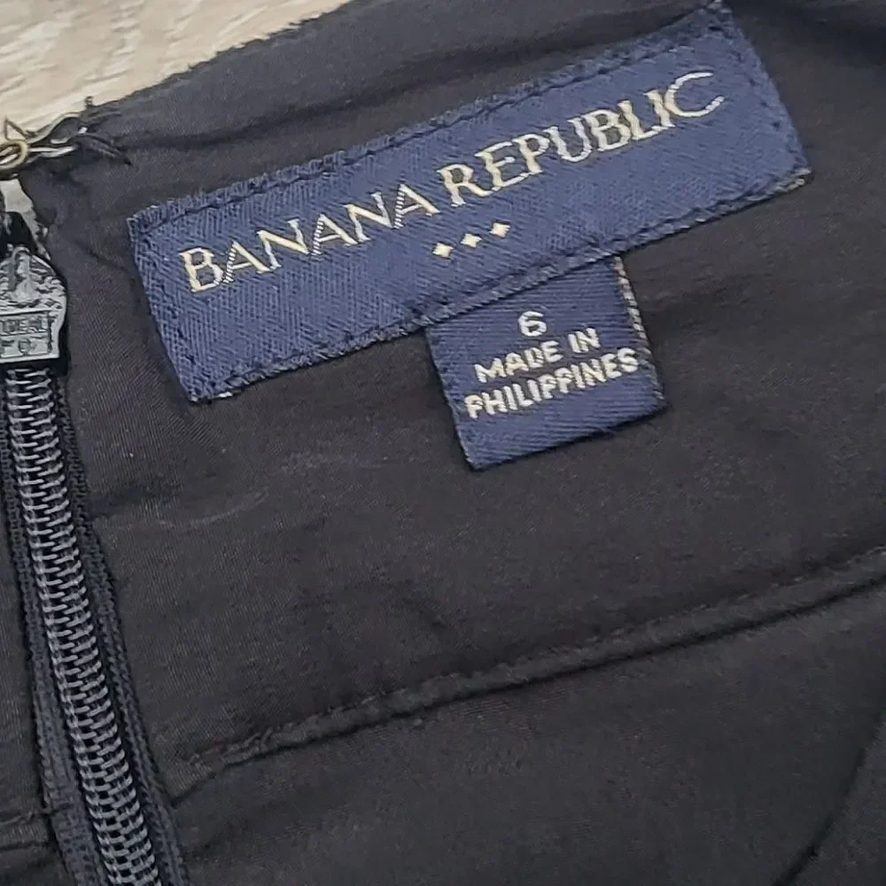 Banana Republic business career skirt textured gray high waist size 6